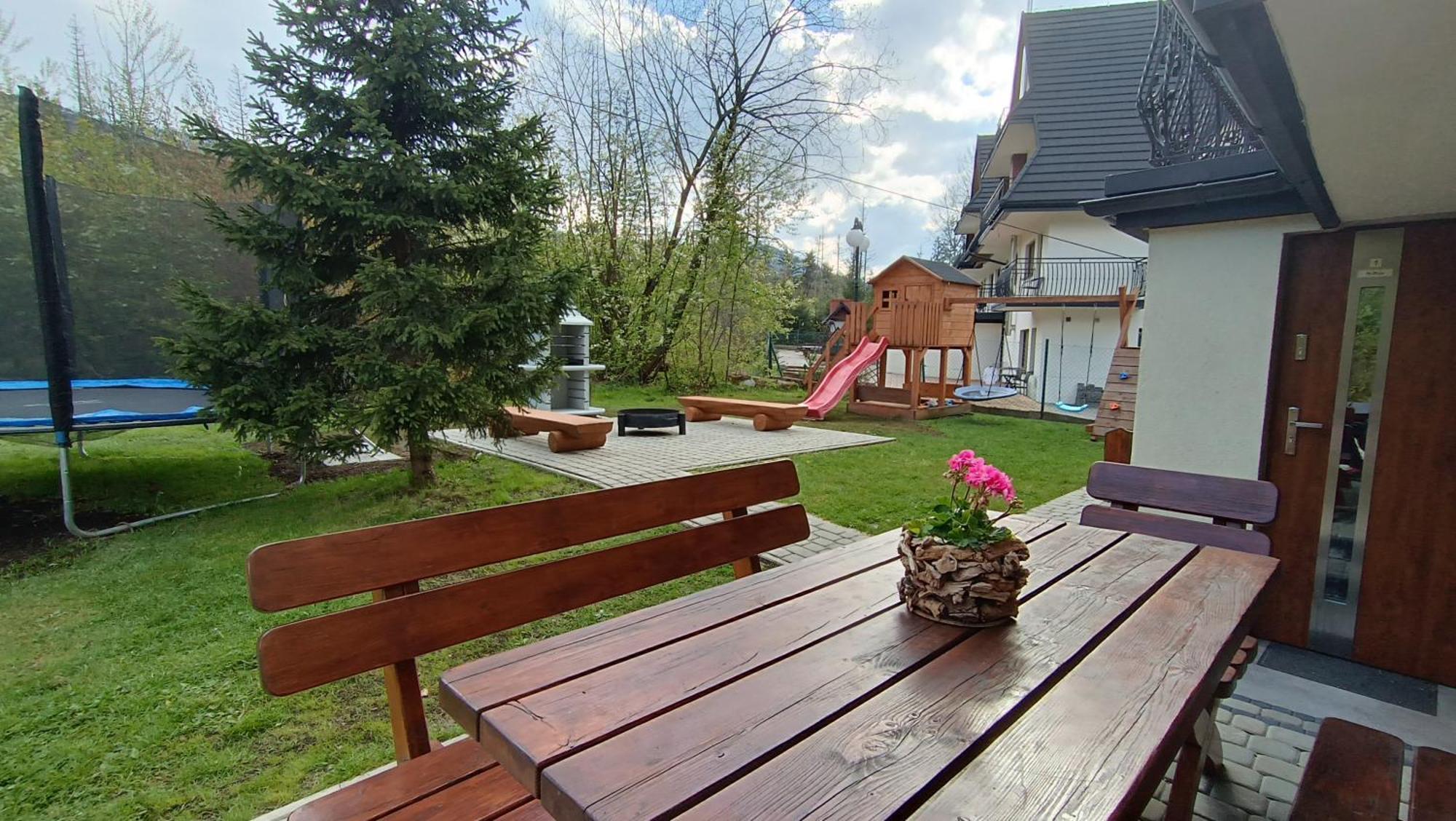 Apartamenty VILLA SKI-BÓWKI Zakopane Exterior foto